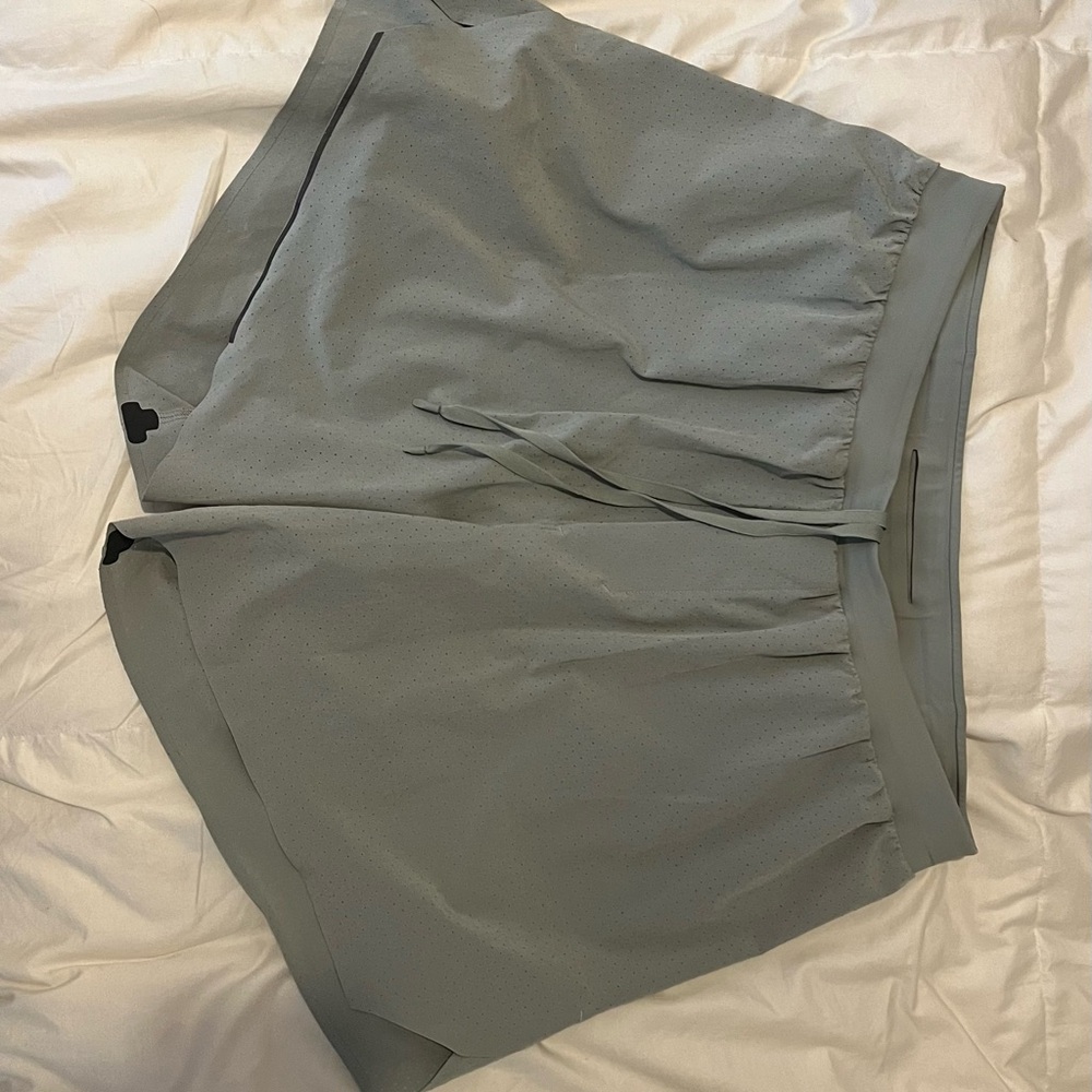 Men’s Lululemon Gray Shorts